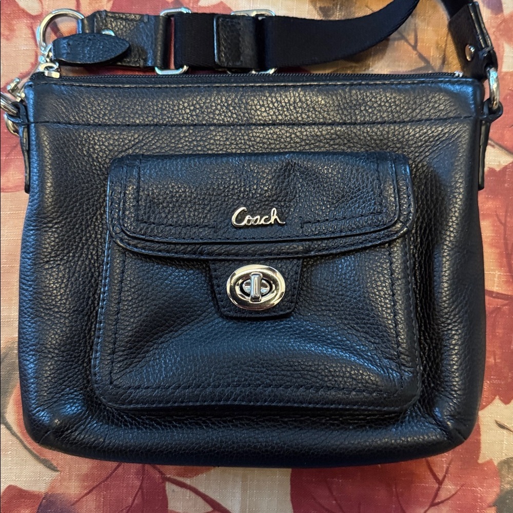 Leather Coach crossbody small bag - Picture 3 of 6